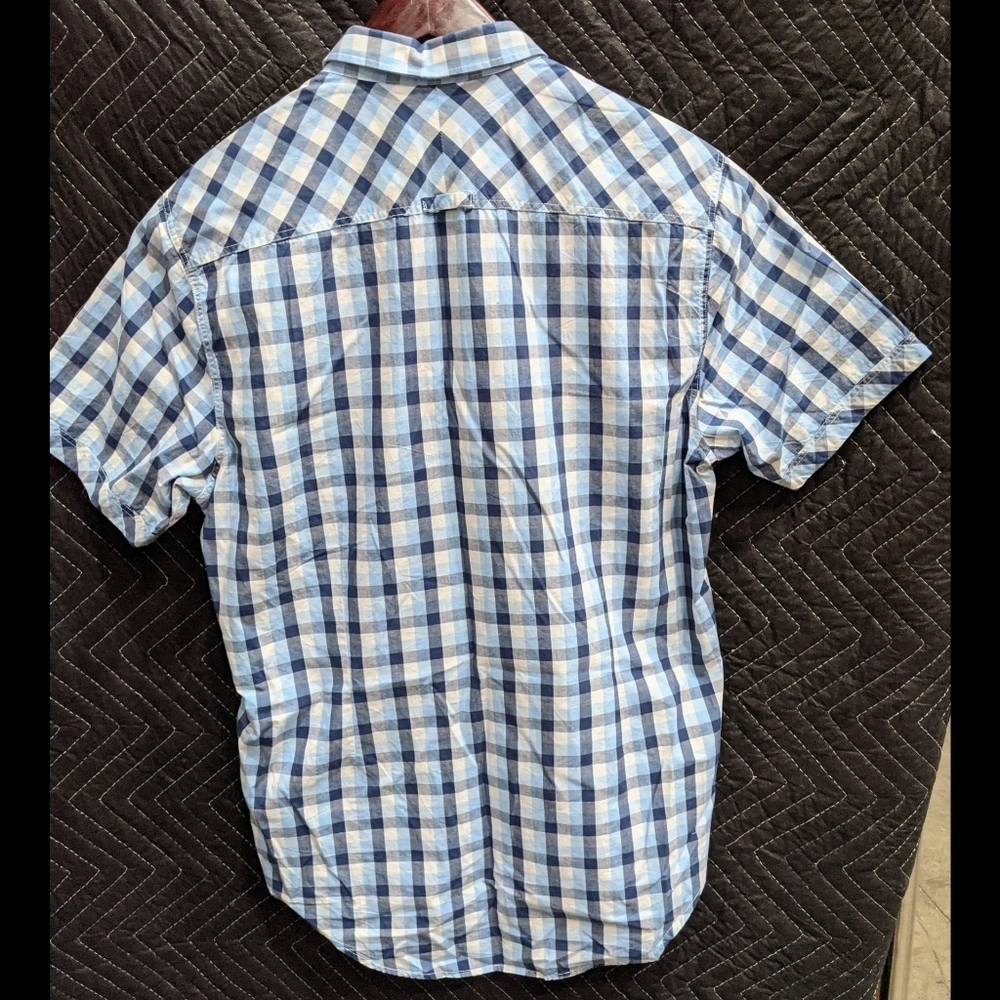 Merc Men's Casual Button Down - Picture 2 of 9